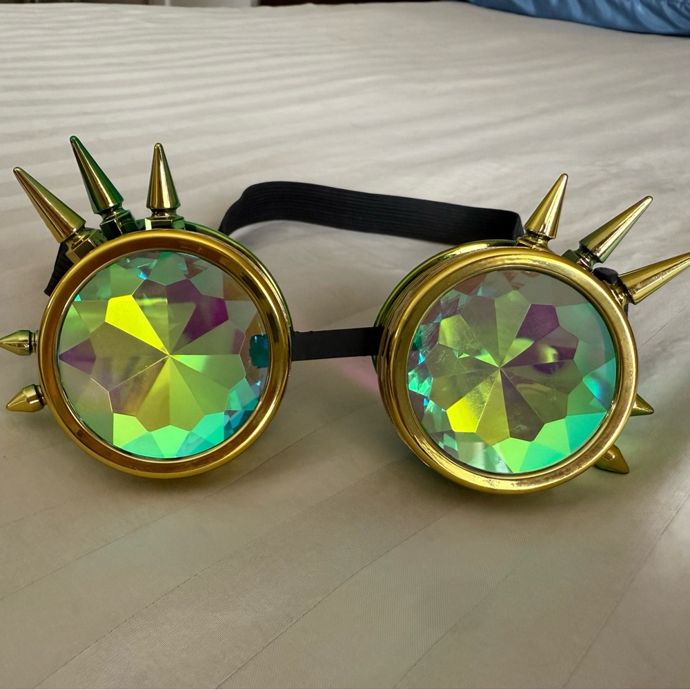 RARE Gold Spiked Kaleidoscope Goggles